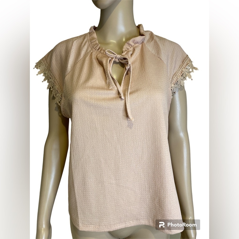 NWT top size L